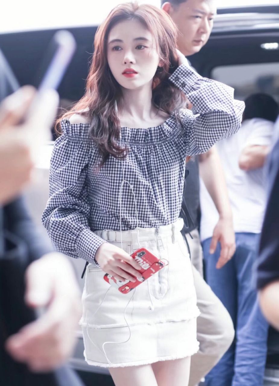 鞠婧祎机场私服 可可爱爱呦～|鞠婧祎同款穿搭来喽, 快来get鞠婧祎