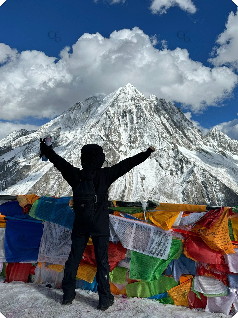 雅拉雪山 在山顶感受人类的渺小  新都桥出发,经过塔公草原,一路开往