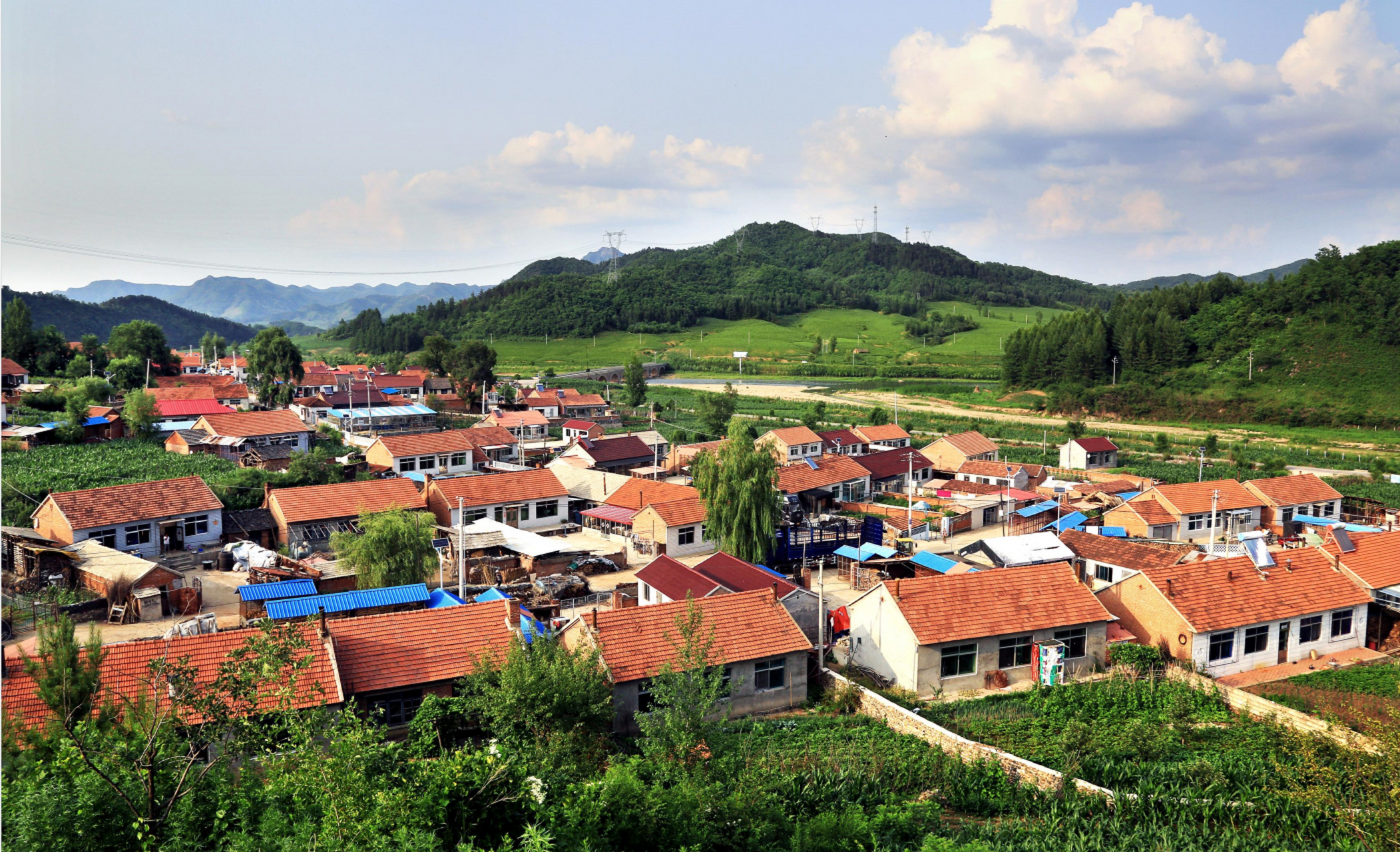 抚顺平顶山村图片