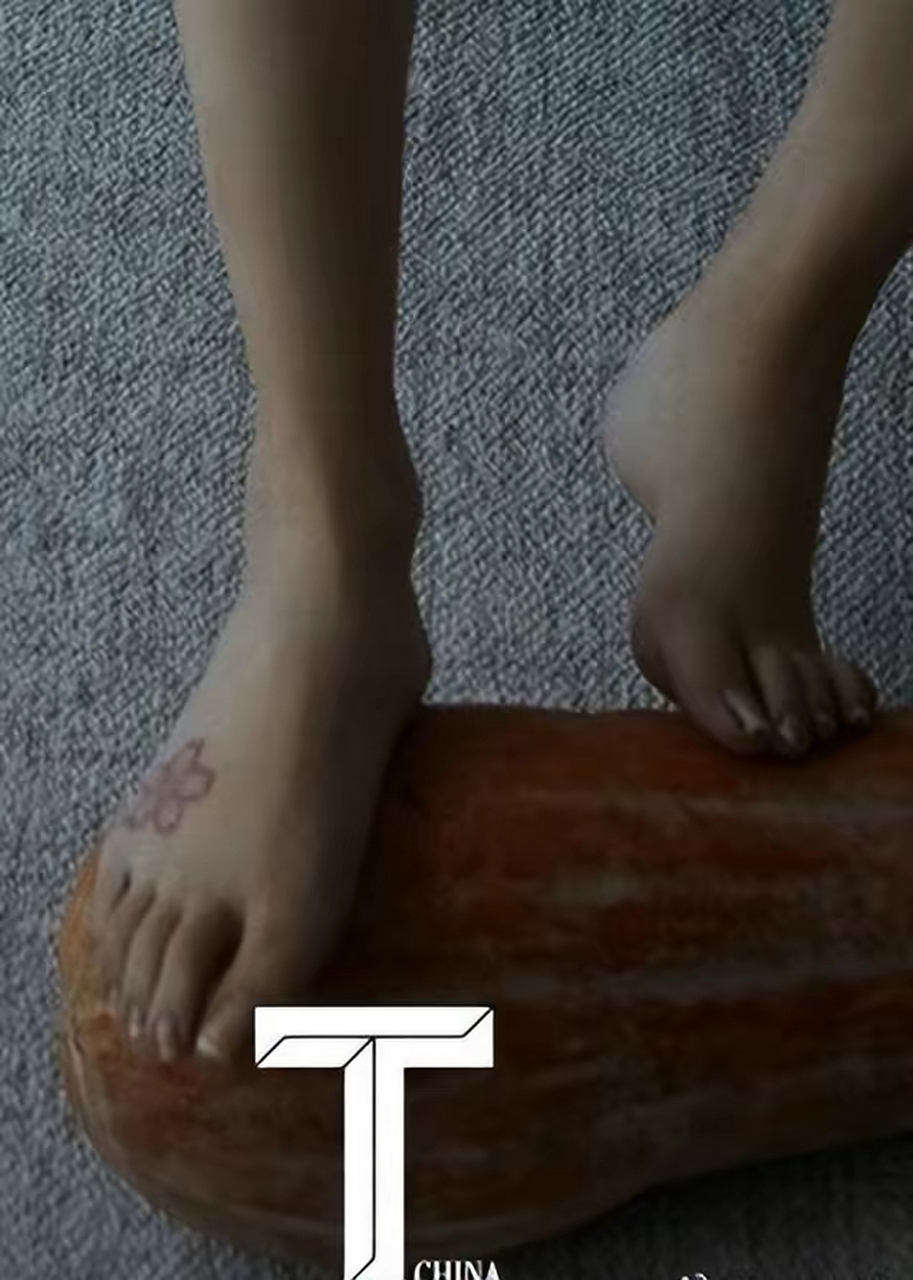 baby不剪脚指甲?被群嘲!杨颖新杂志惹争议!