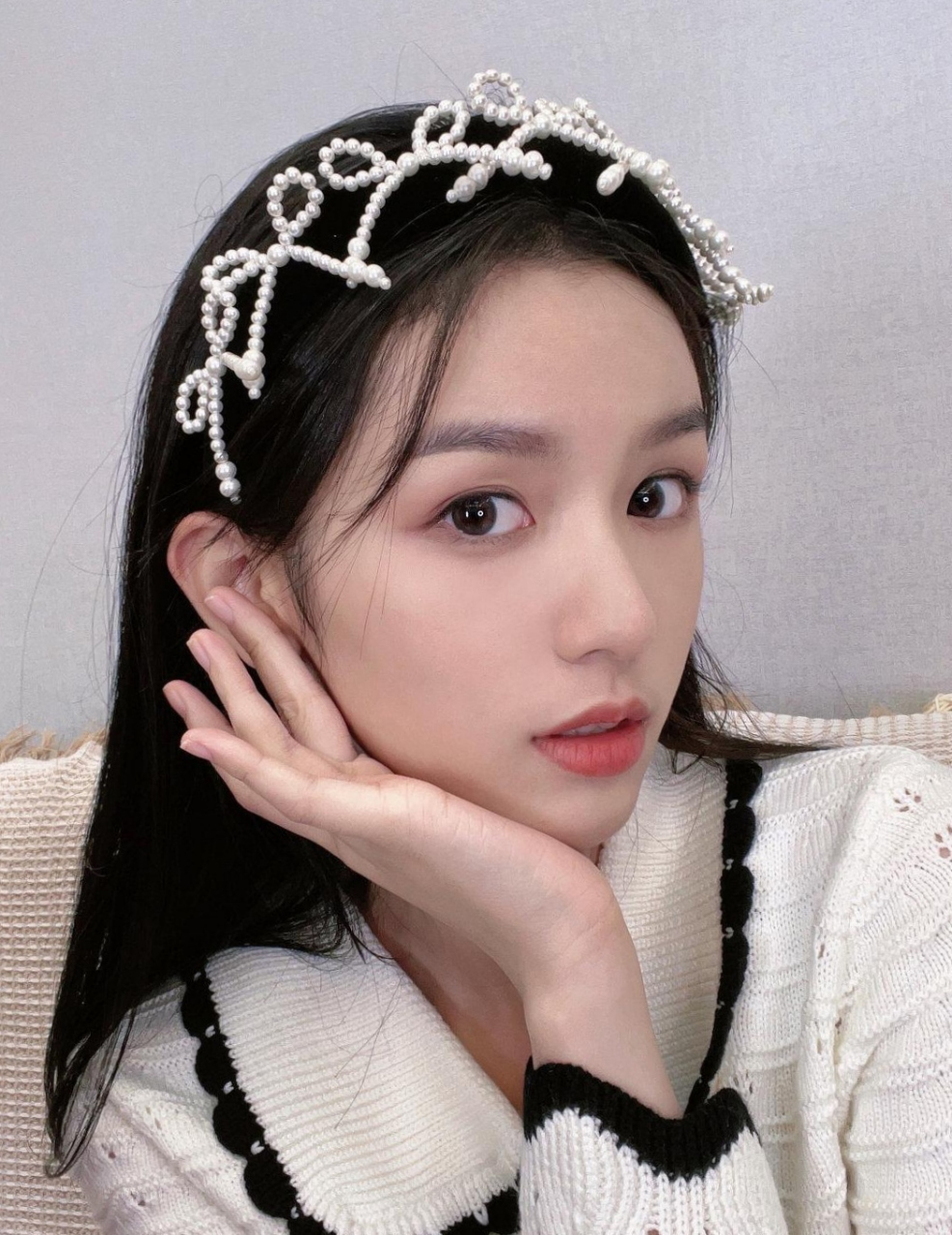 看周也清纯可爱,冷艳高贵的气质!#周也# #娱乐