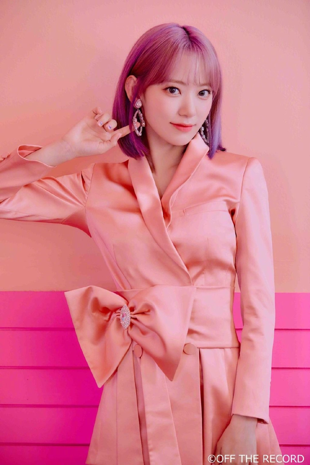 每次回归都是颜值巅峰,izone小樱花紫发实在太美了