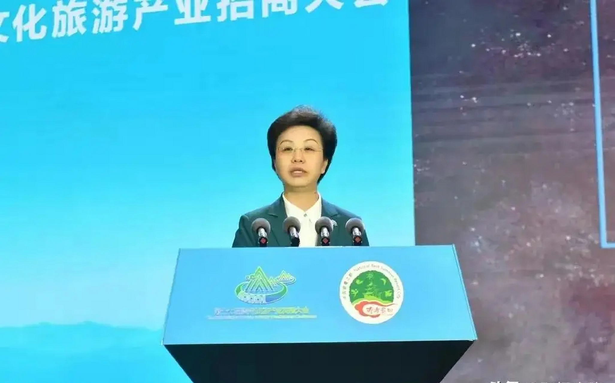 贵州黔南州女州长钟阳被查,涉嫌严重违纪违法  今天有权威媒体发布的