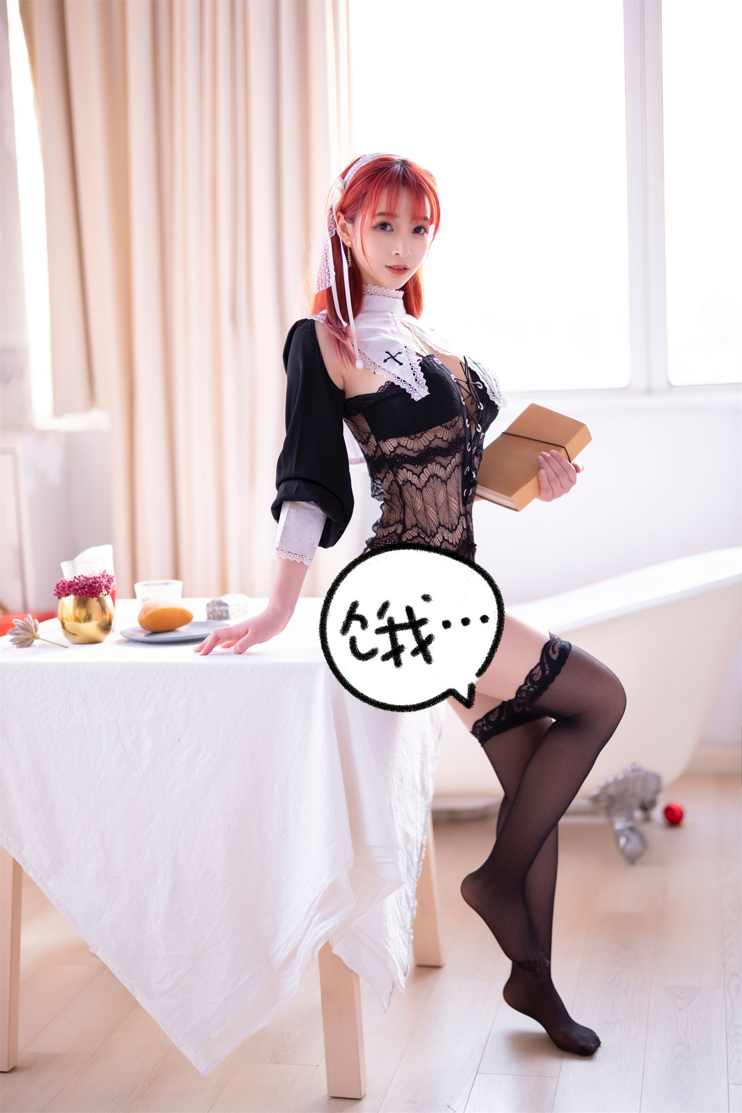 2022叉子宝宝图片包，祷告的修女