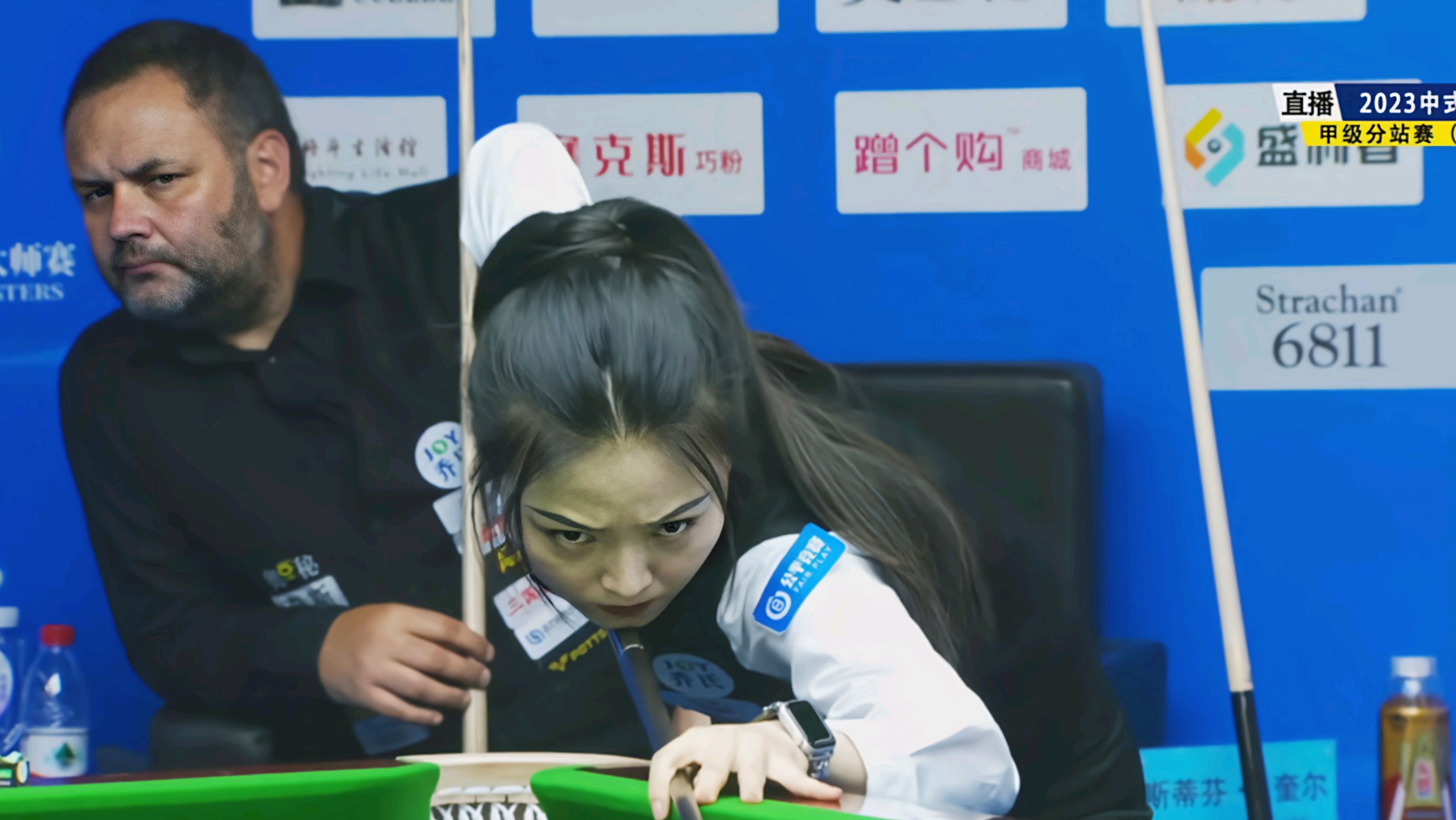 马奎尔亮相中式台球大师赛,首场5-7不敌女子球员,进入败部