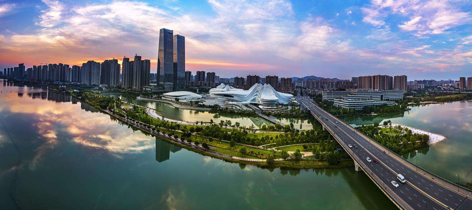 长沙市将要建设新地标了,是一座地面景观桥,长度可达450米