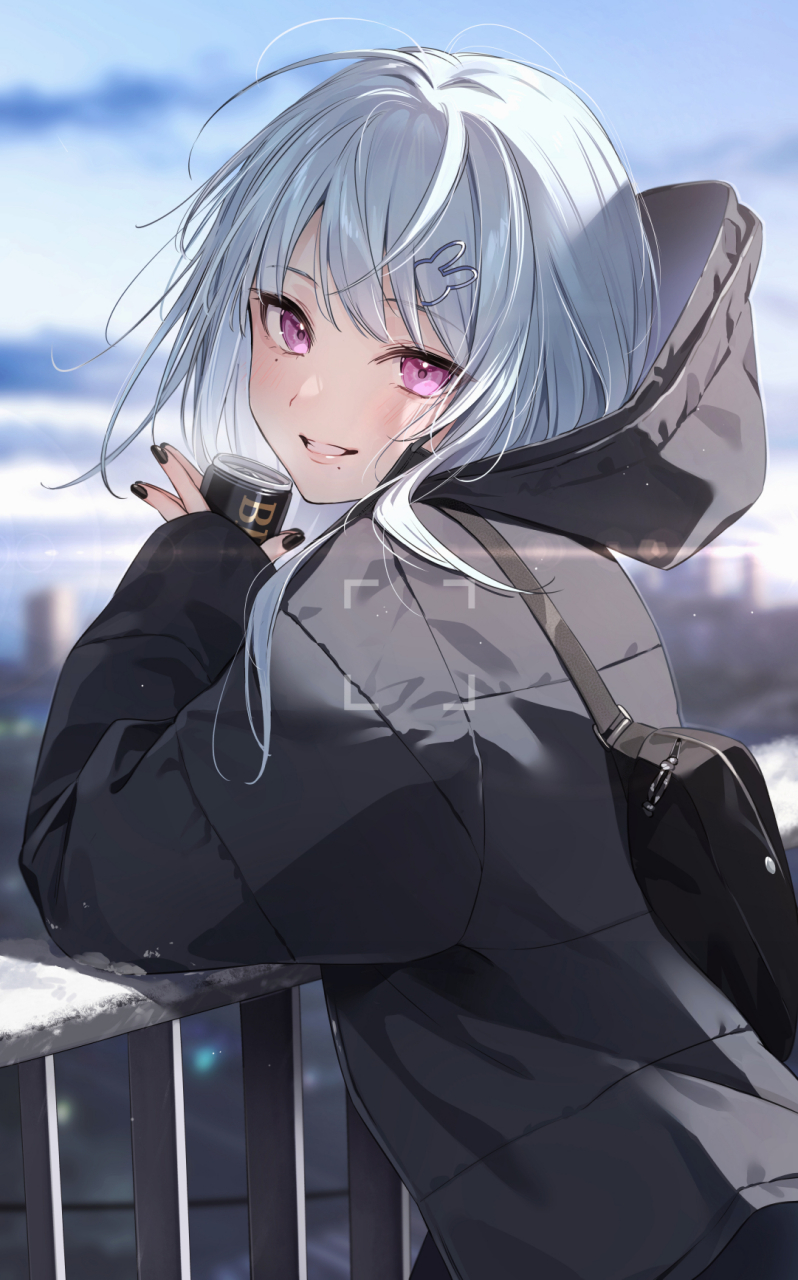 白毛紫瞳少女回眸#二次元# #二次元美图# #我爱二次元