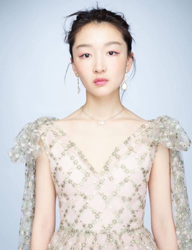 新生代女演员中的佼佼者周冬雨