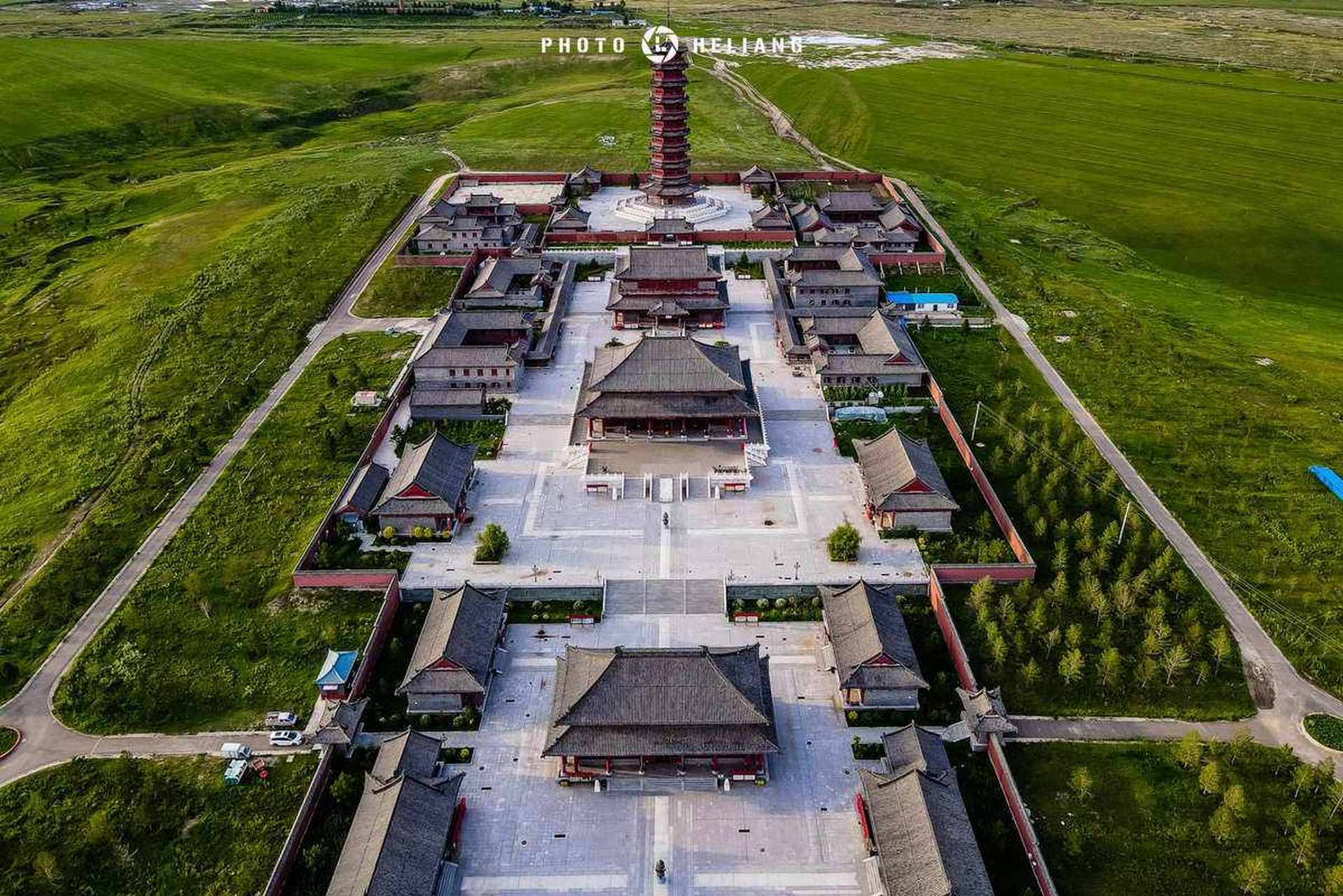 有幸去了一趟海拉尔的万佛寺.