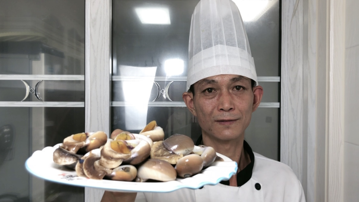 胶东大厨分享“葱拌香螺肉”的做法,详细易学美味,果断收藏了