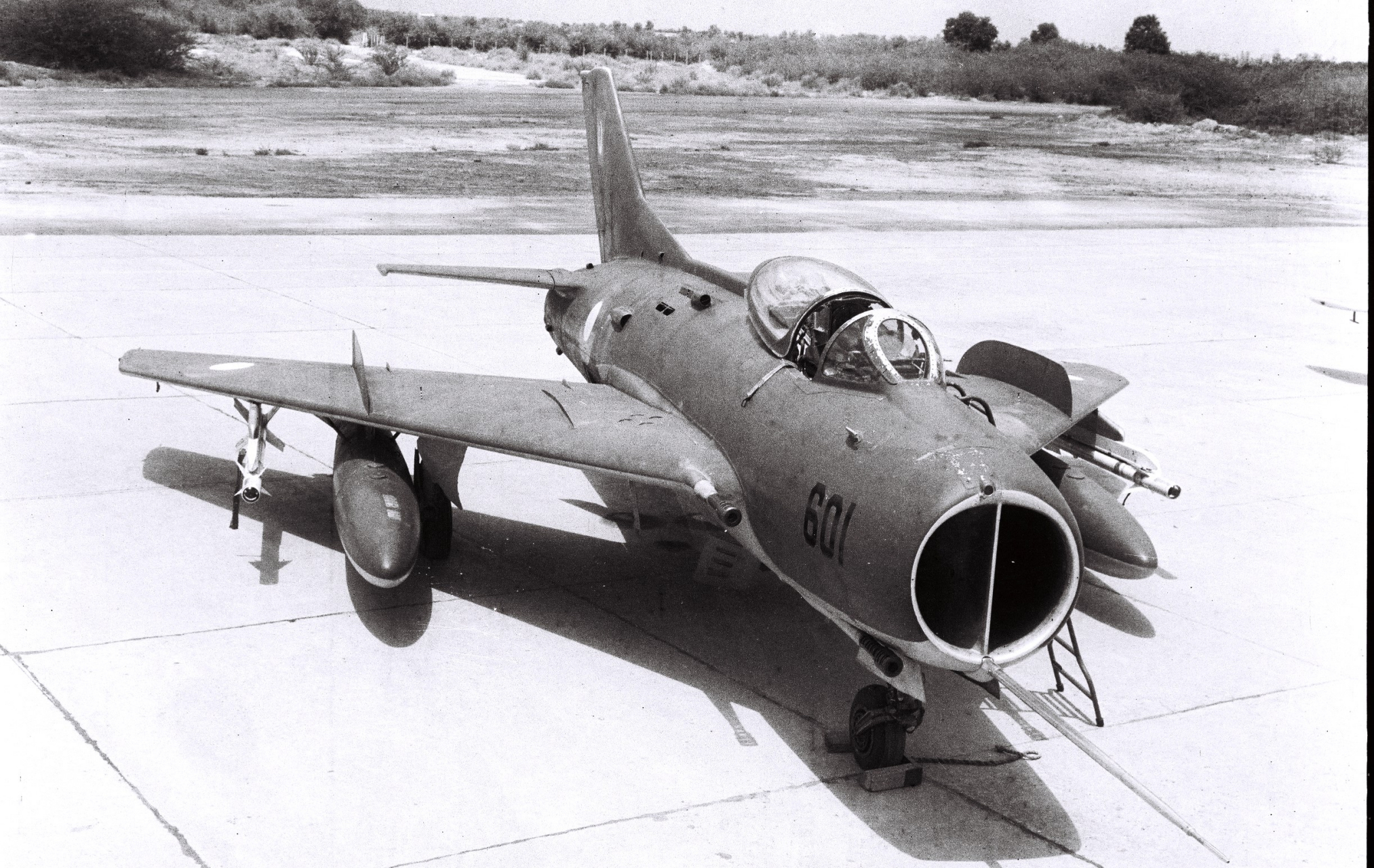 上世纪七十年代巴基斯坦空军装备的中国制造歼6战斗机