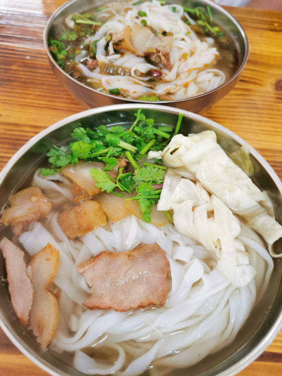 今天偶遇到一家特价的粉店,味道很好,下次还会再来.