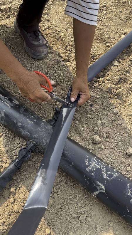 一寸微喷带旁通阀安装方法技术,微喷带安装间距视频,微喷带喷射宽度4