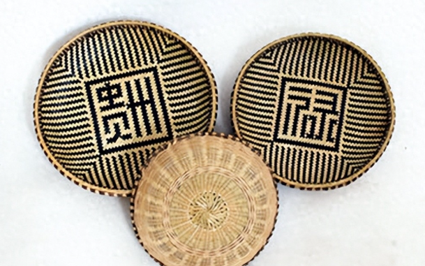 中国簸箕有多么火,国外卖2000块还被抢,老外:高级"竹编艺术品"