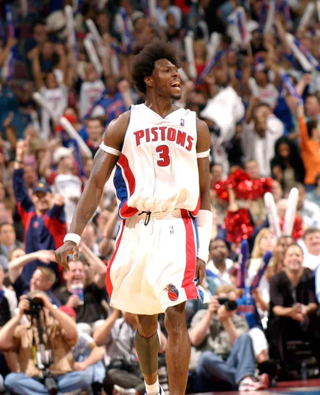 本·华莱士在1996年的nba选秀中未被选中.