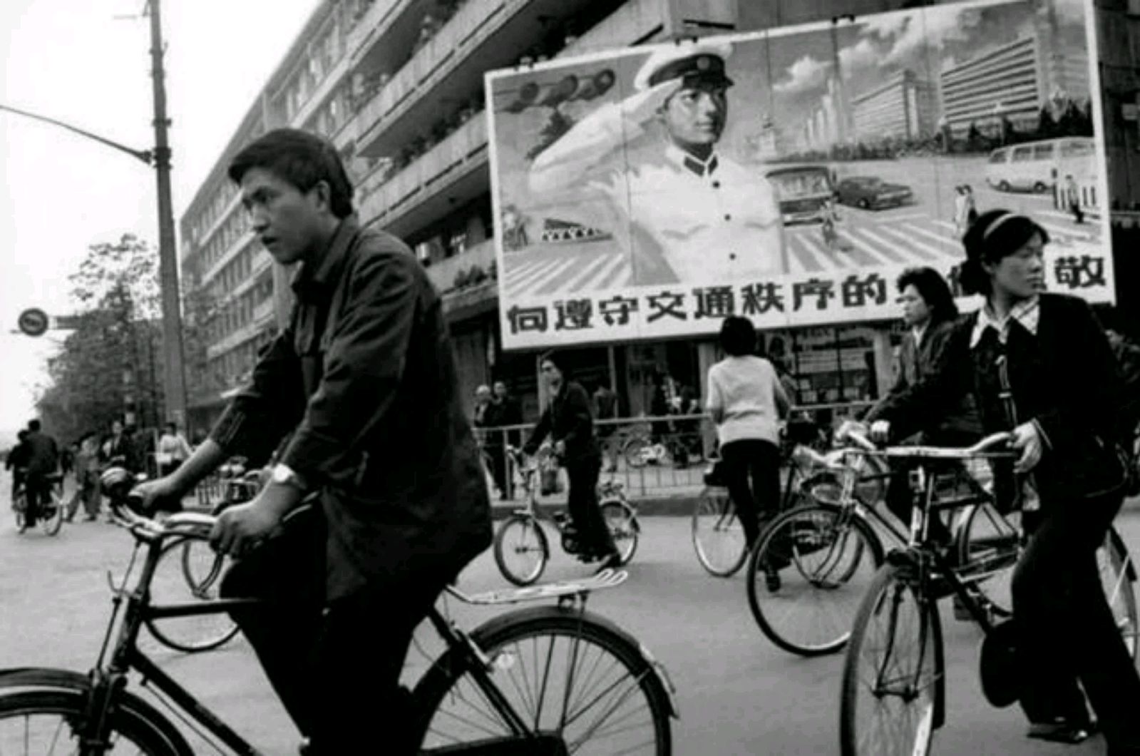 吉林长春老照片:80年代街头景象流出!这些"旧场景"你有印象不