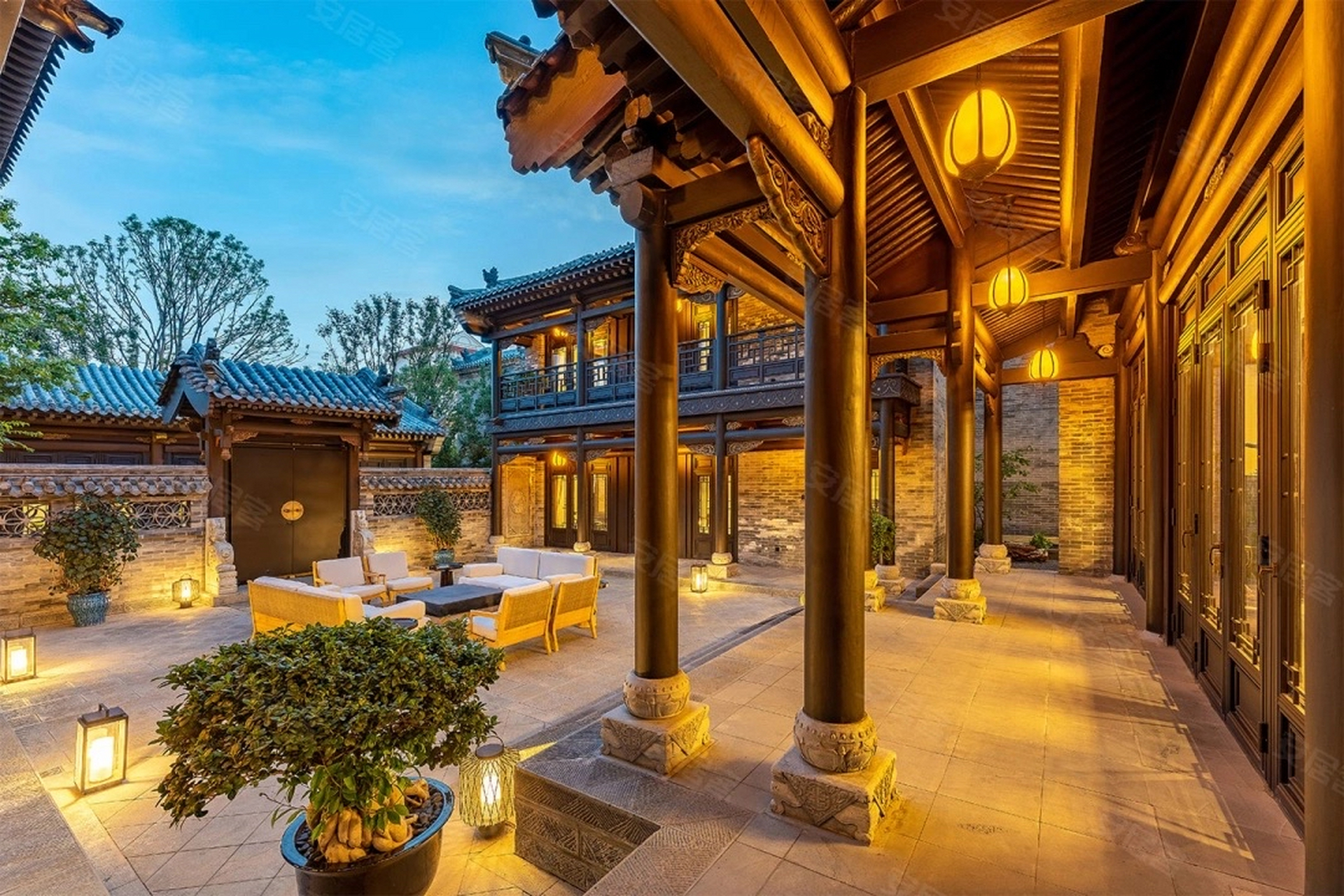 历史文化名城的院子打动人心, 是因为它满足了府邸梦想.