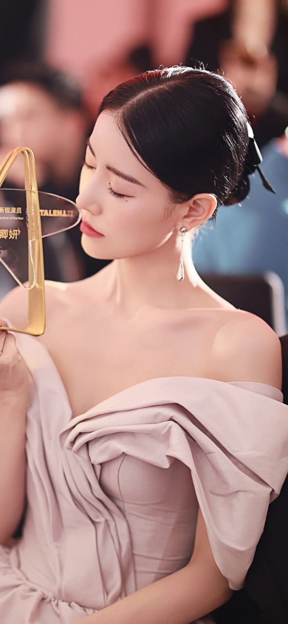 美女演员史卿妍