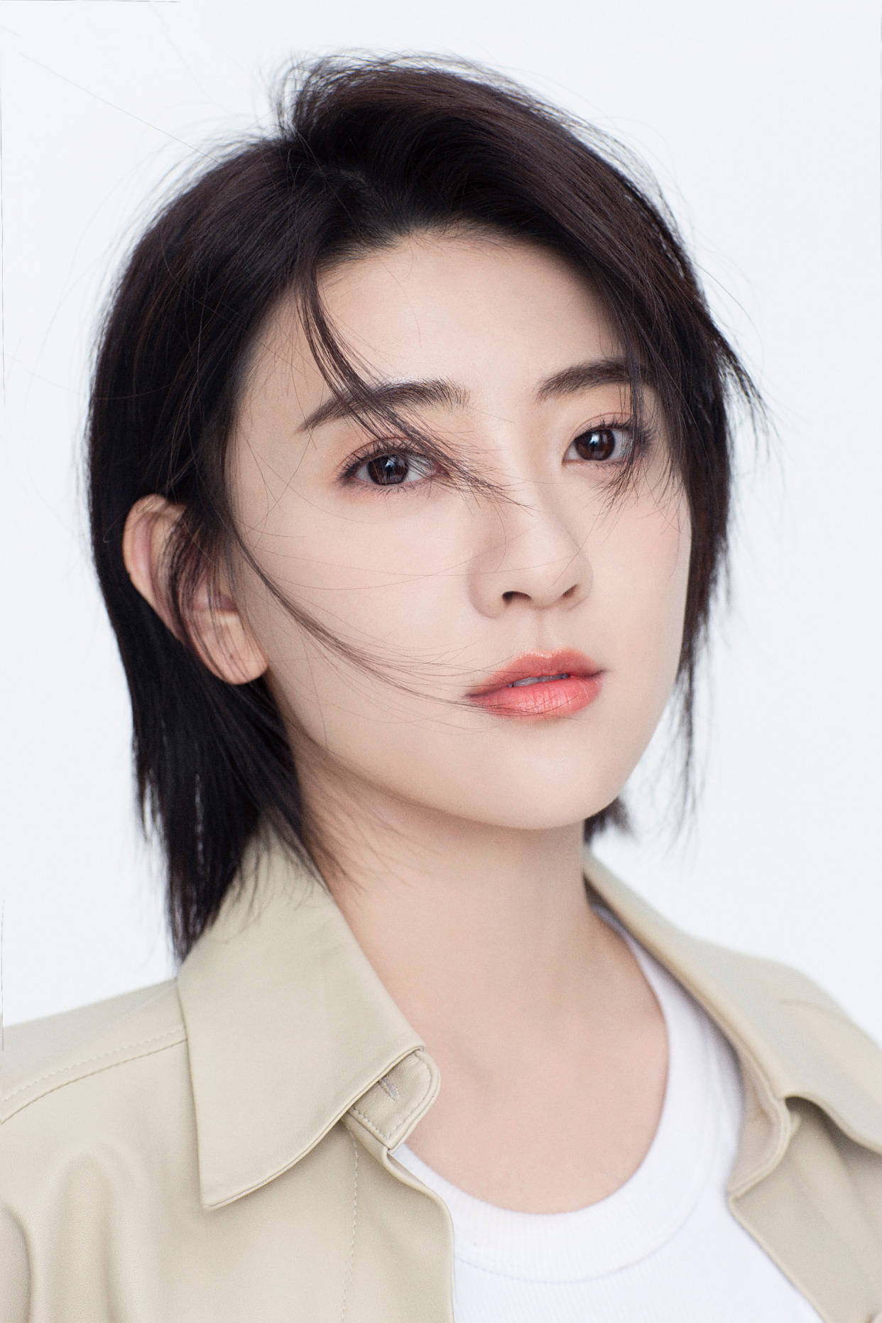 梁洁:清纯唯美,楚楚动人