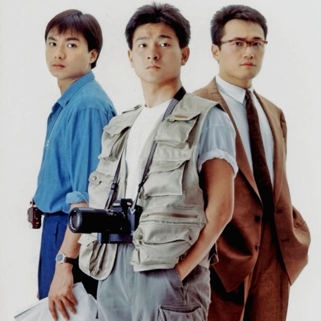 据说苗侨伟站在林俊贤身边会被秒杀掉,但苗侨伟比林俊贤出名早