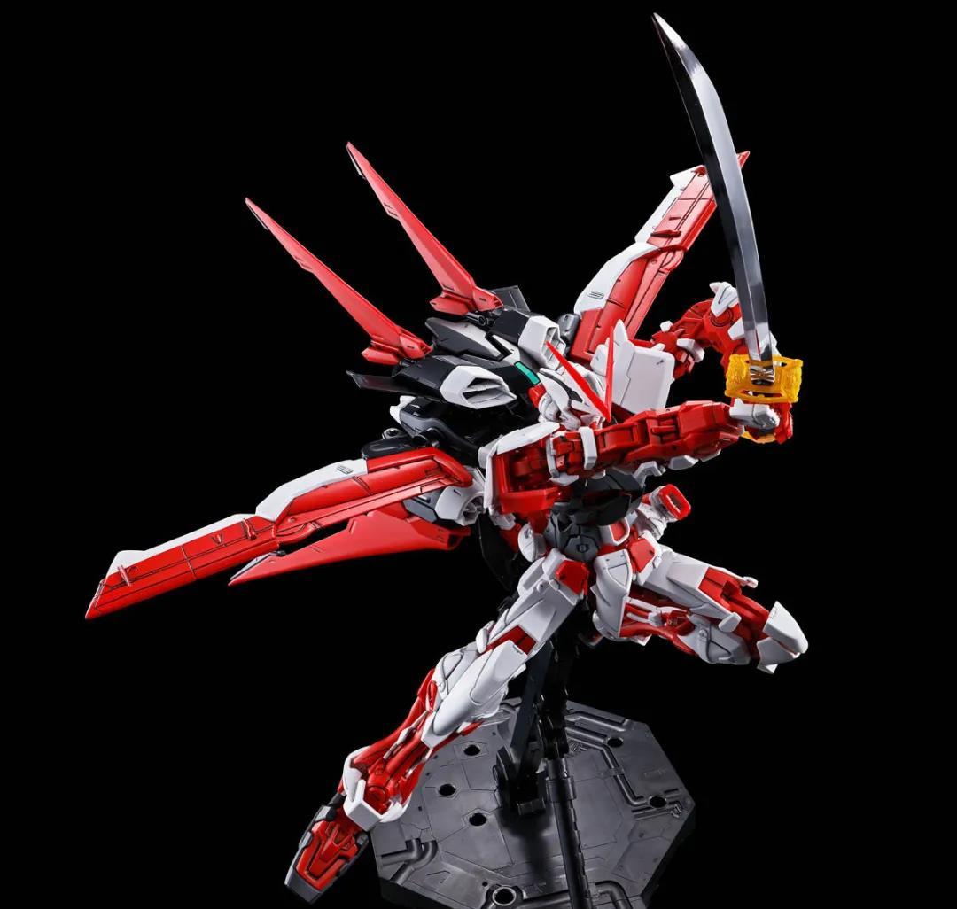 亲儿子又出新胶,万代公布mg红异端高达飞行装!