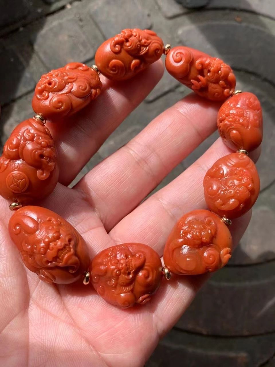 保山杨柳阿东寨老南红,男士貔貅手串