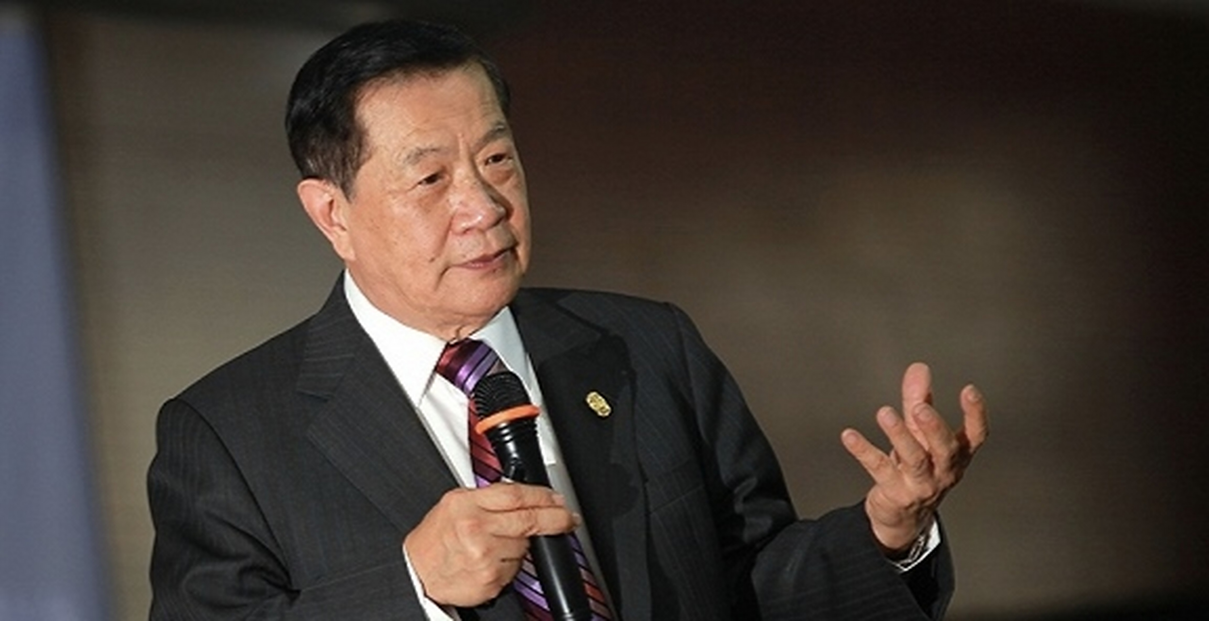 刑事鉴识专家李昌钰博士,被尊称为"华人神探".