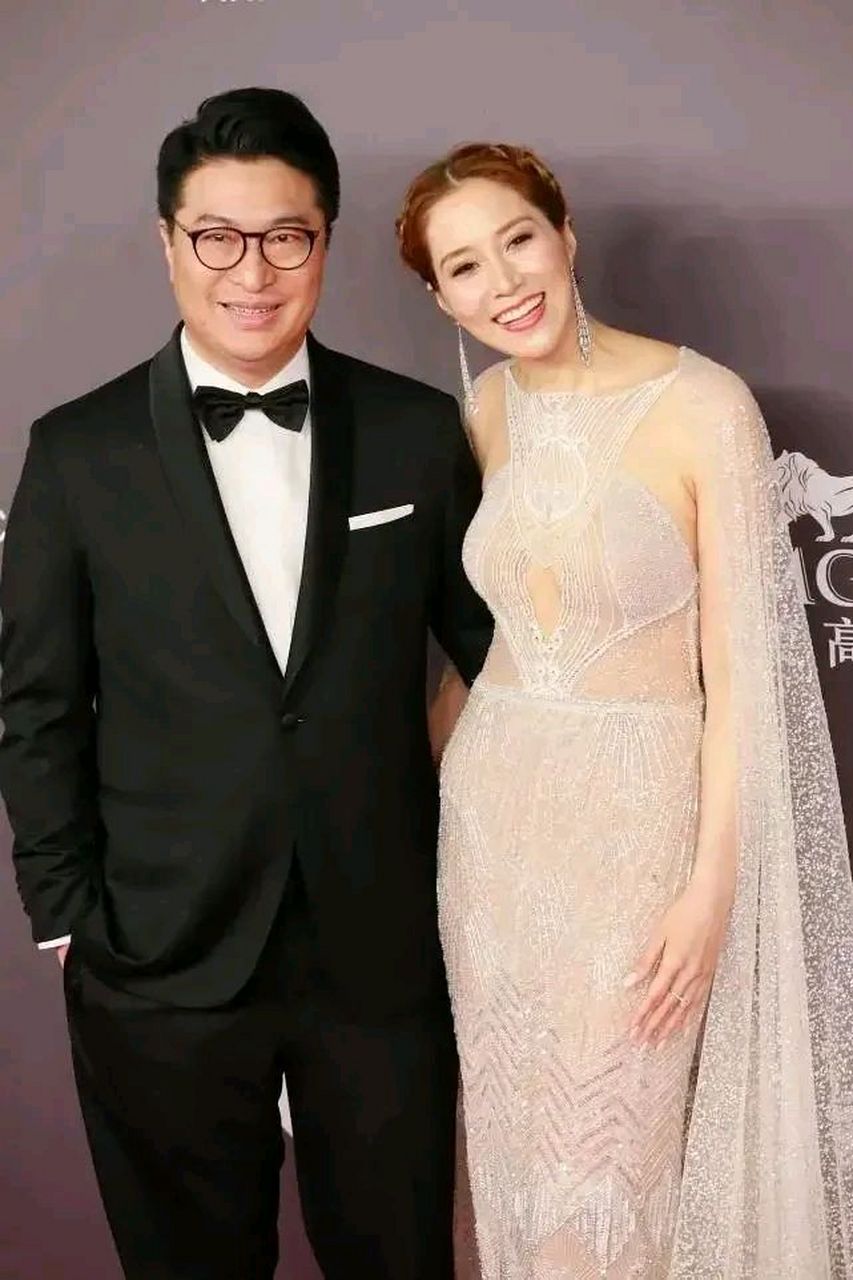 徐子淇超模身材,穿什么衣服都能驾驭.