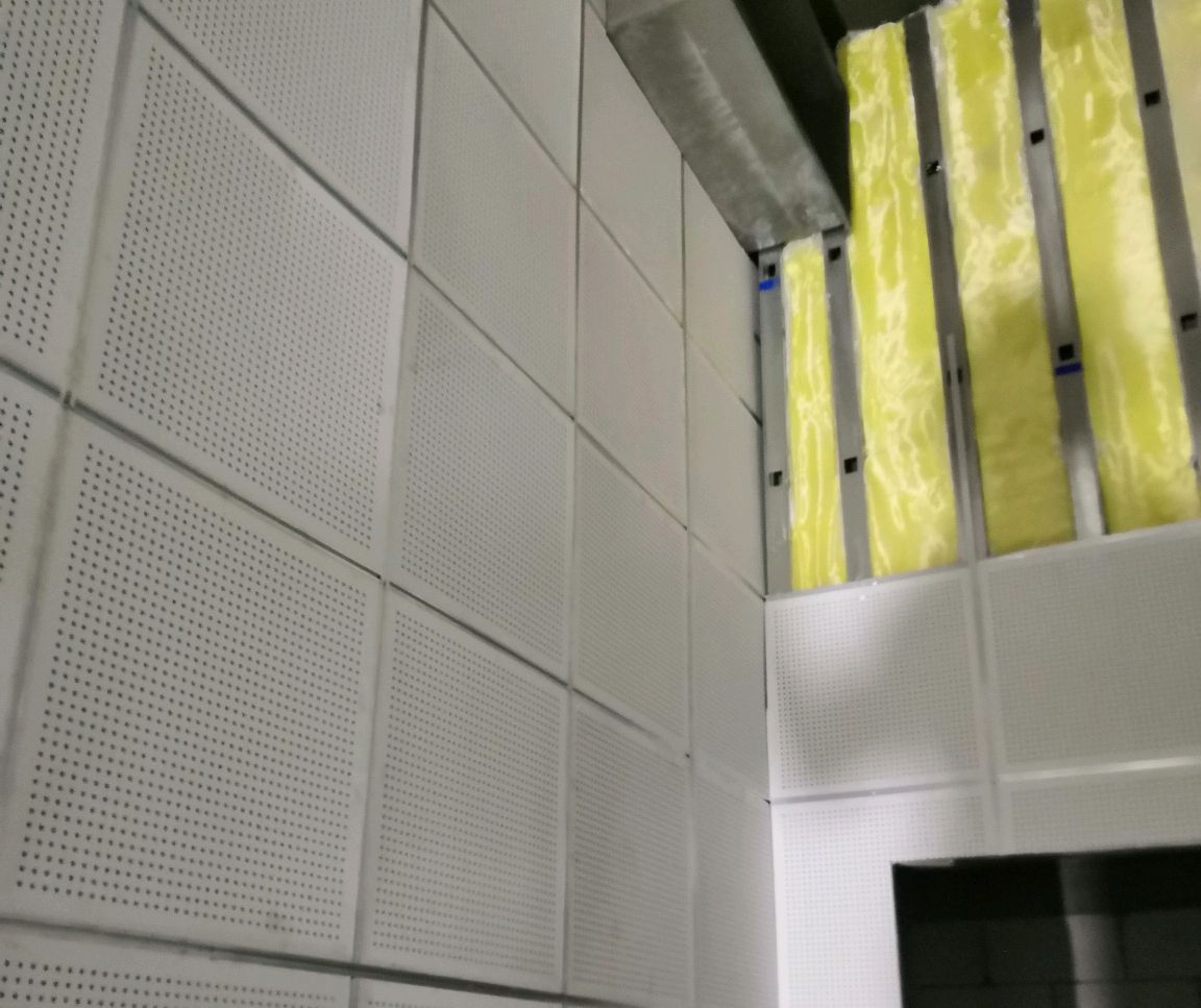 穿孔吸音复合板之轻钢龙骨玻璃棉效果