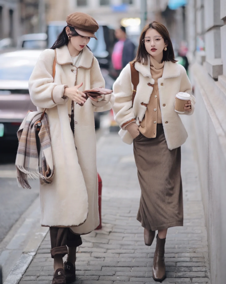 冬天上海街拍,小姐姐太会穿,又暖又时髦,每一套都很好看