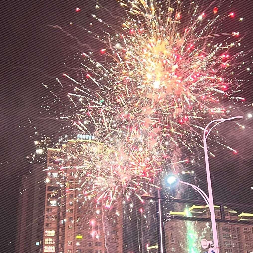 微博带水印的图片如何去水印