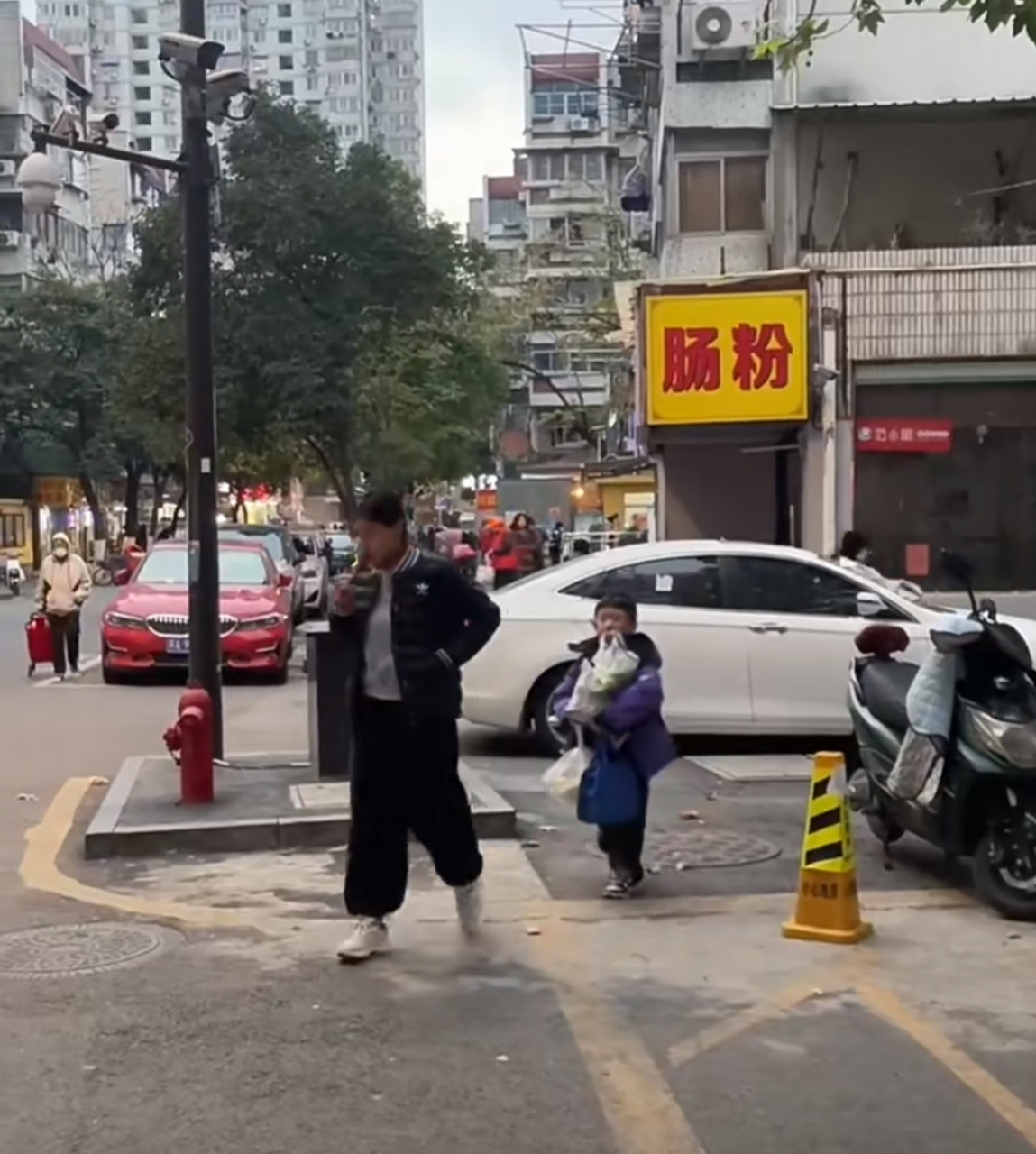 确认过眼神,这就是我亲妈!