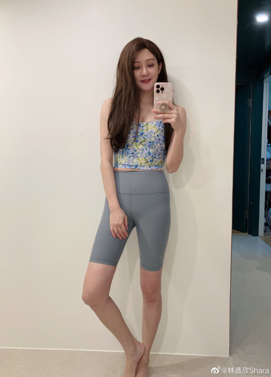 你觉得林逸欣会瑜伽动作吗?