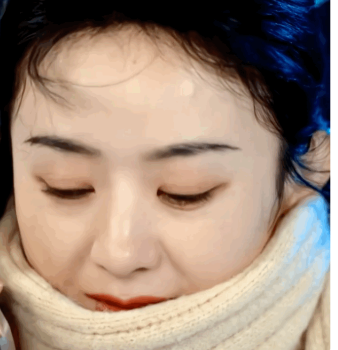 富力长公主李嘉颖和父亲生活形成巨大反差,父亲濒临破产