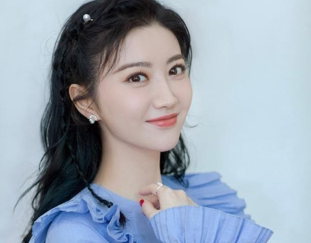 京城四大美女中,你觉得最美的是哪一位?我认为是她