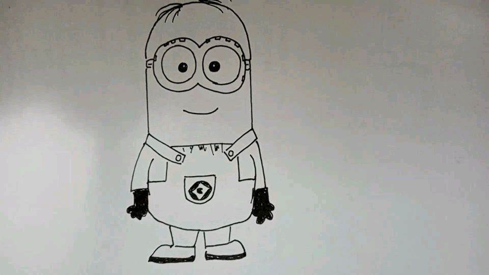 学画一只动漫小黄人简笔画