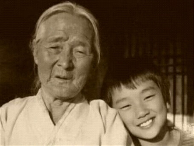 金艺芬