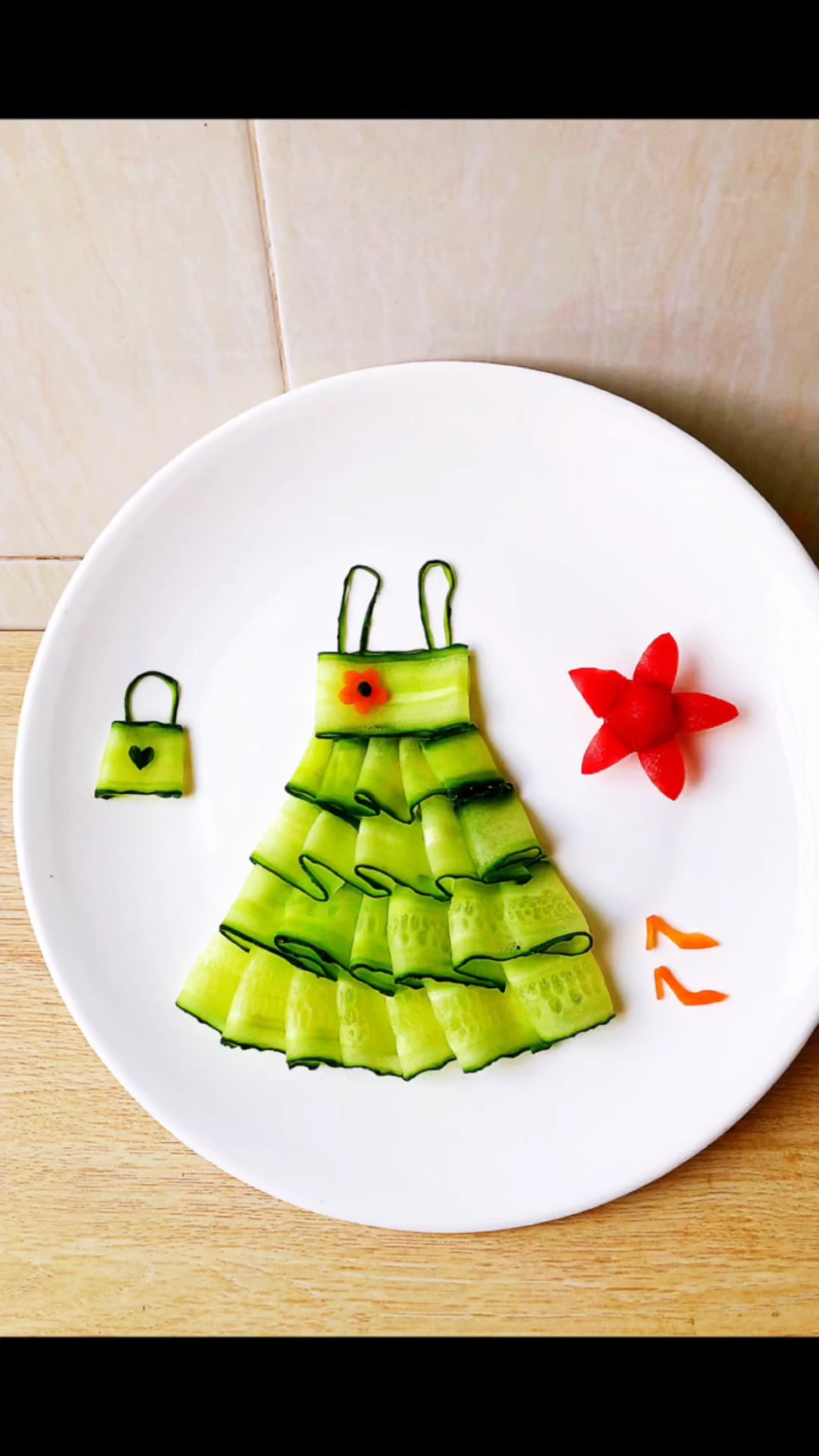黄瓜创意摆盘