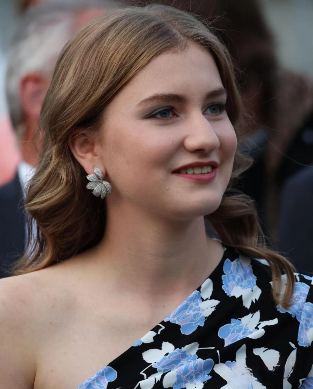 比利时女王储——伊丽莎白 从一出生就注定着不平凡的一生 父母对她也