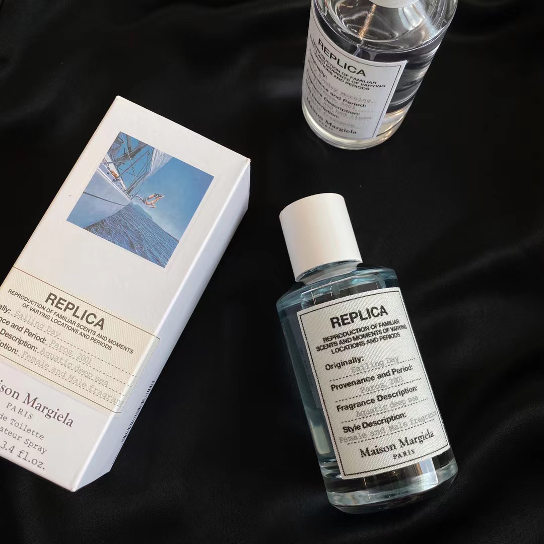 李宇春代言!maisonmargiel香水!