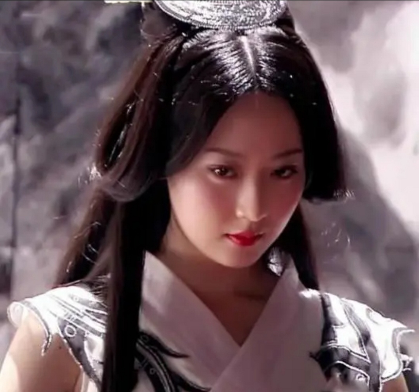白冰究竟有多美,回顾十年前《神话》里的白冰饰演的玉漱公主,简直美若