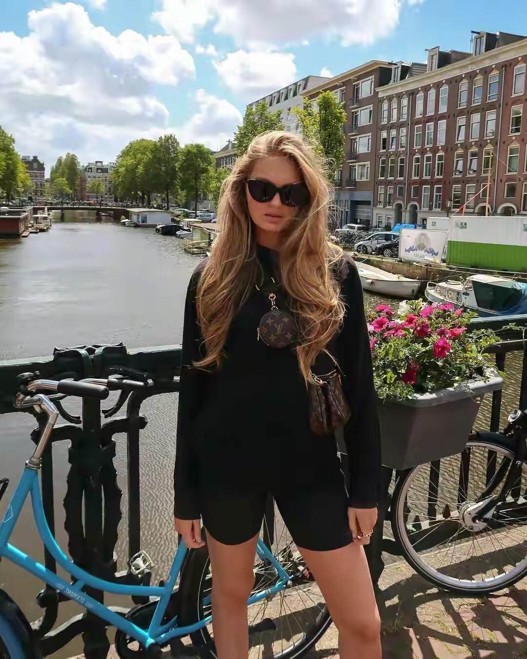 维密天使罗梅埃利斯拥有完美身材的北欧美女