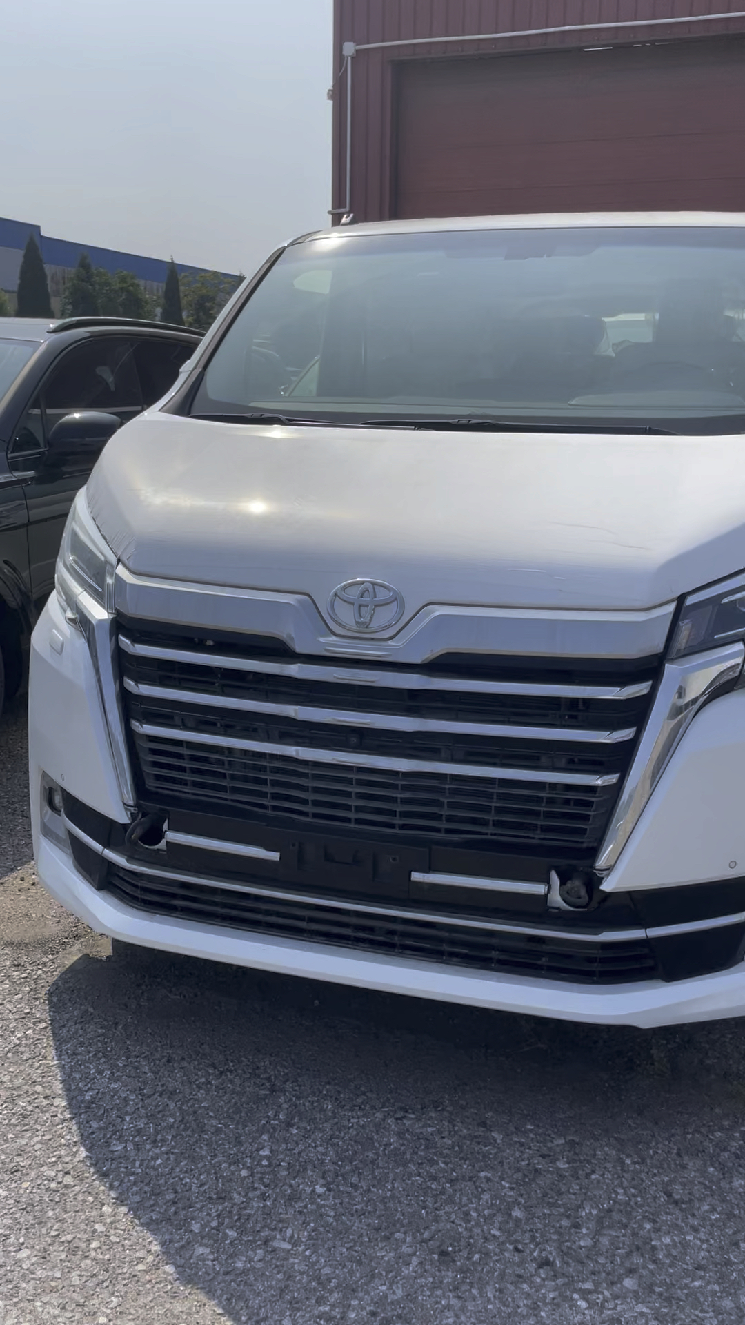 丰田格兰维亚萨尔法公司接待首选35大v6现车