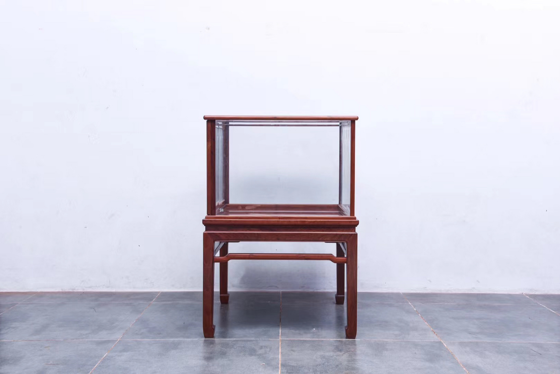 『品名』工艺品玻璃展示柜  『材质』大果紫檀(缅花)  『尺寸』80.