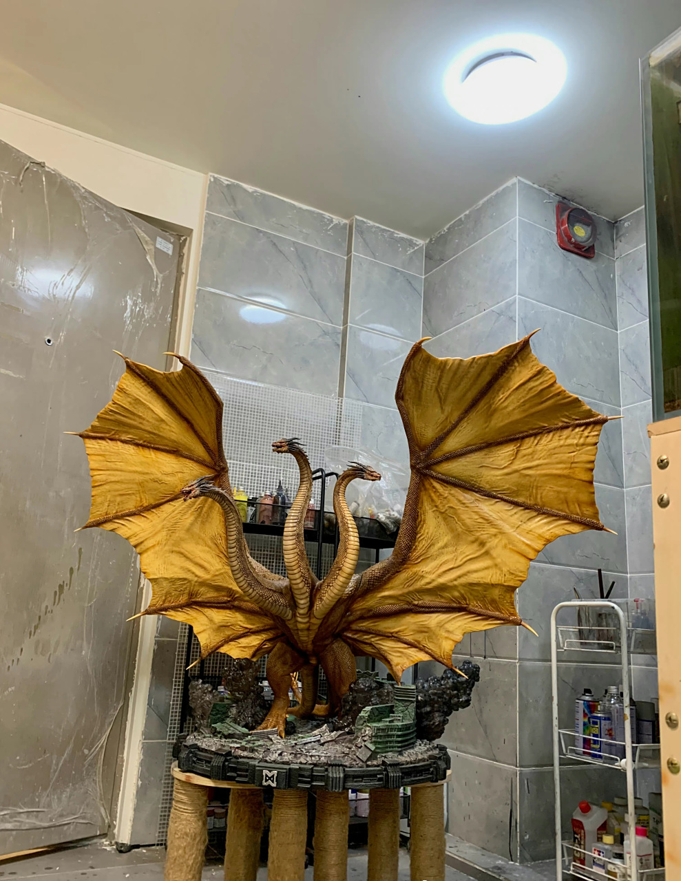 模型欣赏:怪兽王者 基多拉.by 鱼朵