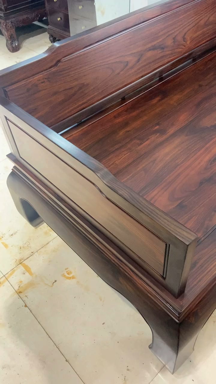 客户订购罗汉床原木色效果材质阔叶黄檀国标红木