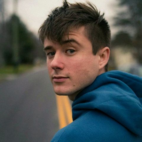 "美国周深"alec benjamin,治愈全网的空灵嗓音