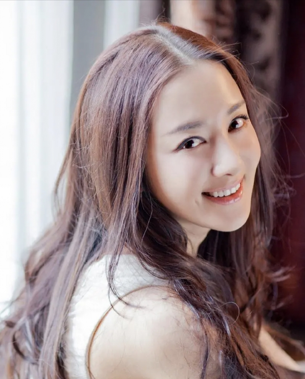 但是话说回来,坏人演的越可恨,说明演技越好.