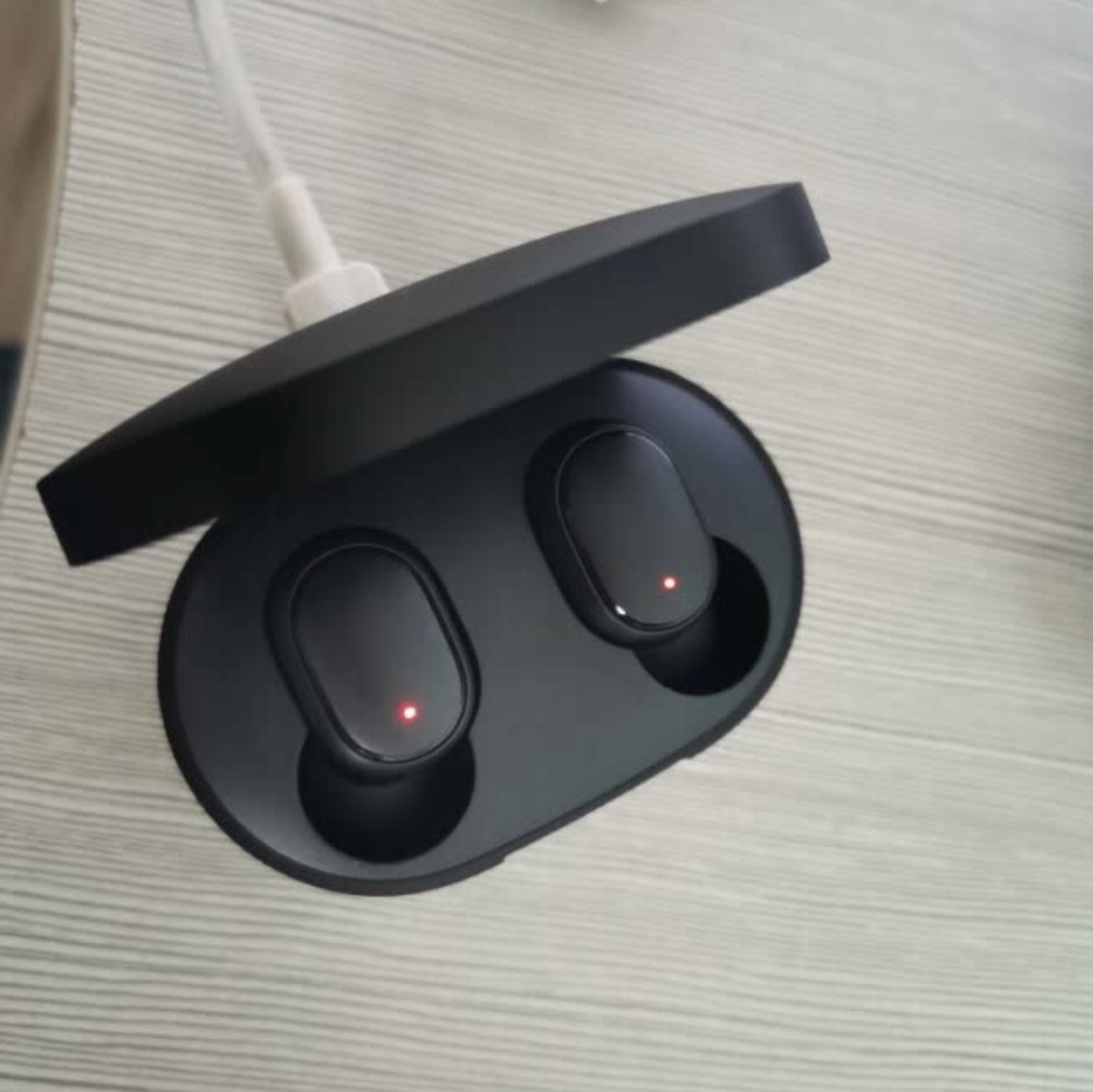 红米airdots蓝牙耳机测评,音乐好听通话清晰