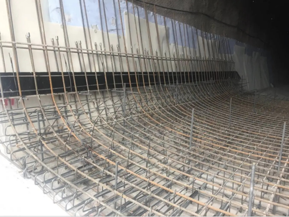 隧道工程二次衬砌方法